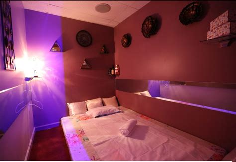 The massage room is small but tranquil, with dim lighting, soothing aromas and clean. . Latina massage parlors